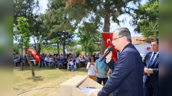 Yunusemre'de Vefa Parkı ve Şaban Nişli Futbol Sahası Açıldı