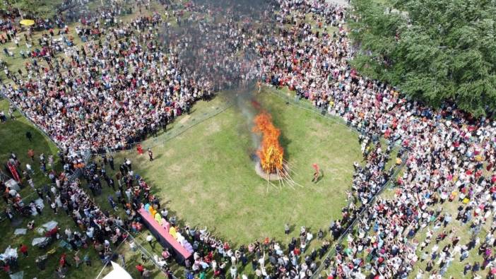 Edirne'de UNESCO Mirası Kakava ve Hıdırellez Şenlikleri Coşkuyla Kutlandı