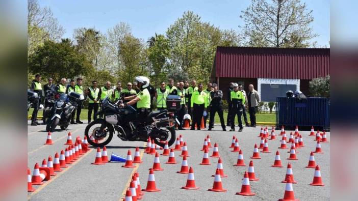 Samsun İl Emniyet Müdürü, Motosikletli Şahin Timleri Eğitimini Denetledi