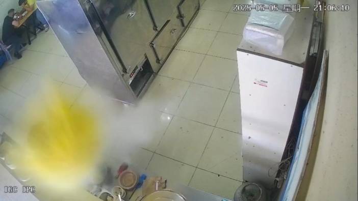 Mersin'de düdüklü tencere patladı, çalışanlar ucuz atlattı