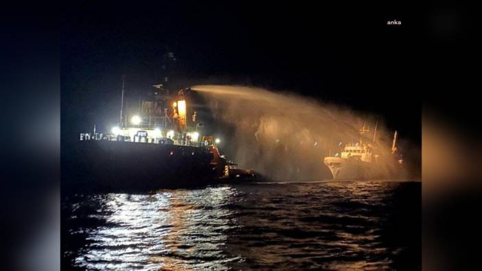 Gazze'ye yardım götüren gemideki 6 Türk vatandaşı Türkiye'ye döndü