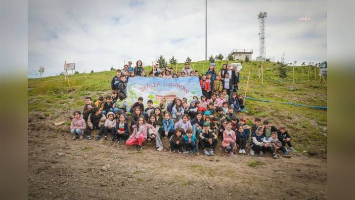 Keçiören'de öğrencilerle fidan dikim etkinliği düzenlendi
