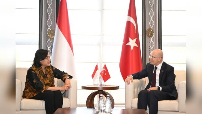 Mehmet Şimşek, Sri Mulyani Indrawati ile görüştü