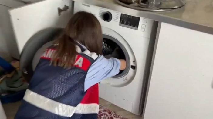 Şanlıurfa'da silah operasyonu: Çamaşır makinesinde, toprak altında gizlenmiş silahlar ele geçirildi