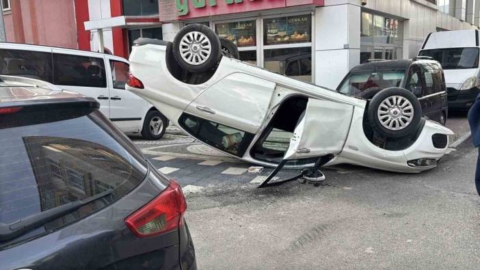 Bolu'da iki otomobil çarpıştı, 1 yaralı