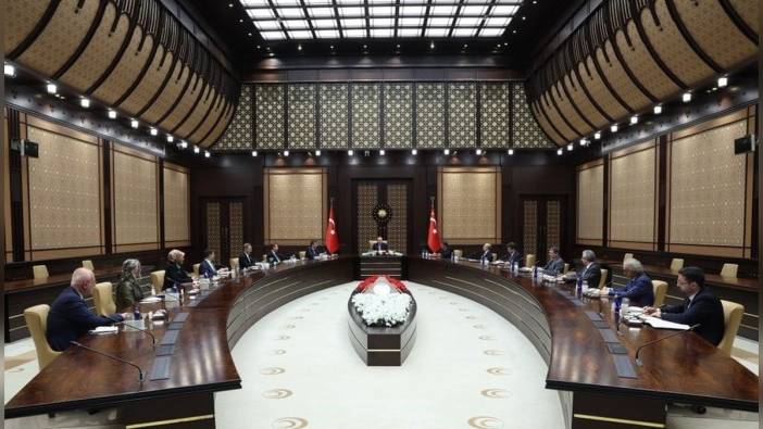 Erdoğan, Cumhurbaşkanlığı Politika Kurulları başkanvekillerini kabul etti