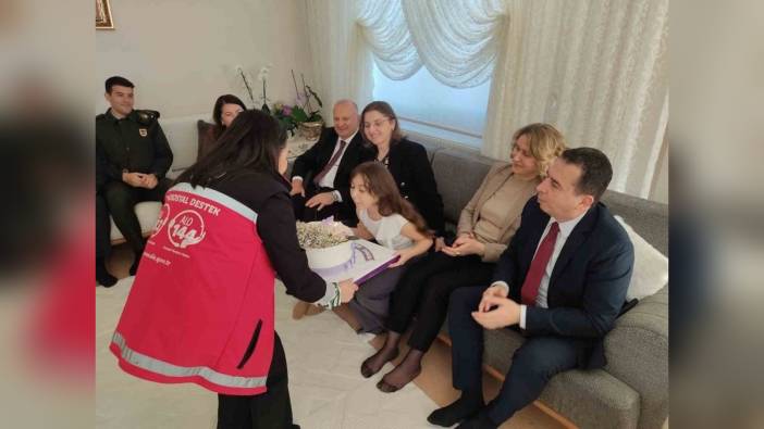 Ünye'de şehit kızına doğum günü sürprizi