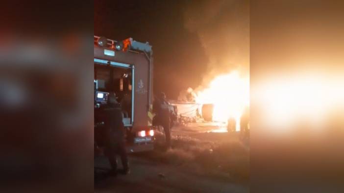 Silivri'de baraka yangını: 15 baraka ve bir samanlık kül oldu