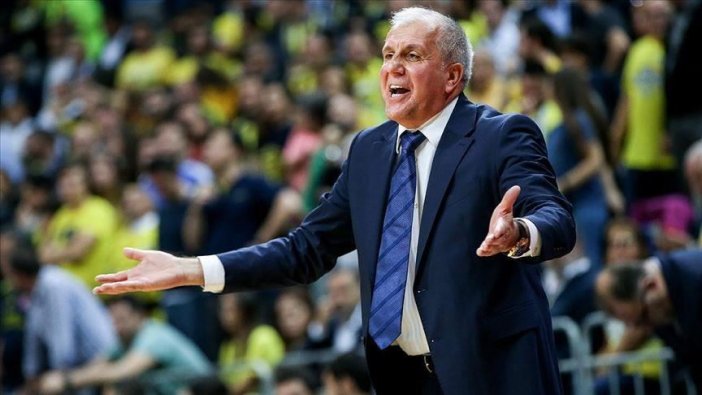 Fenerbahçe taraftarından Obradovic'e destek