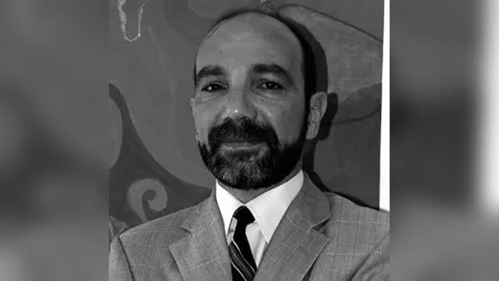 Kadıköy'de yangın: Yazar Süha Oğuzertem hayatını kaybetti