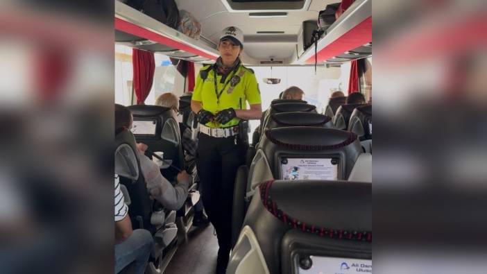 Denizli'de Trafik Haftası kapsamında emniyet kemeri uyarısı