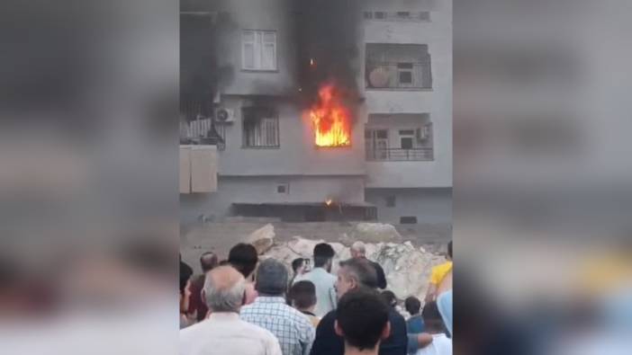 Eyyübiye'de ev yangını: Daire küle döndü