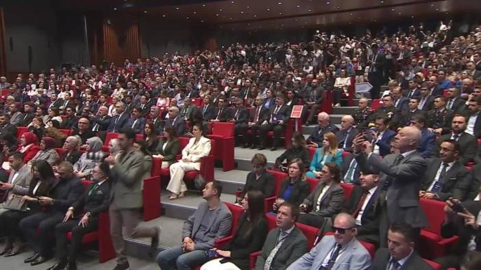 Yerlikaya: 237 bin 753 suç unsuru taşıyan dijital hesap tespit edildi