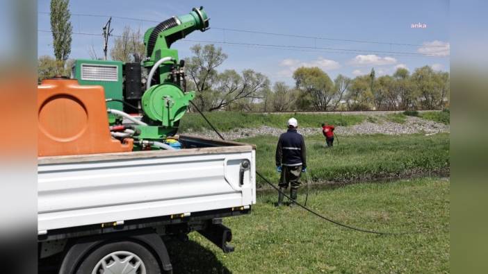 Kütahya Belediyesi, haşereyle mücadele çalışmalarını sürdürüyor