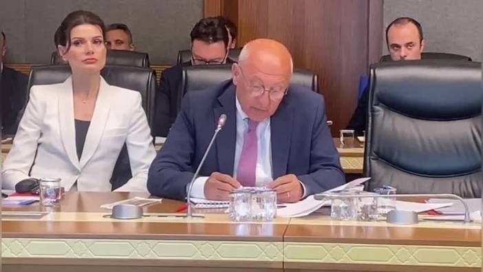 TRT'nin tarafsızlığı tartışma konusu: Çakırözer, İmamoğlu davasının canlı yayınlanmasını istedi