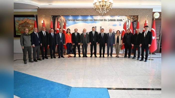 Vali Çiftçi, Doğu Cephesi Tarihi Alanları Çalıştayı için Erzurum'da misafirleri kabul etti