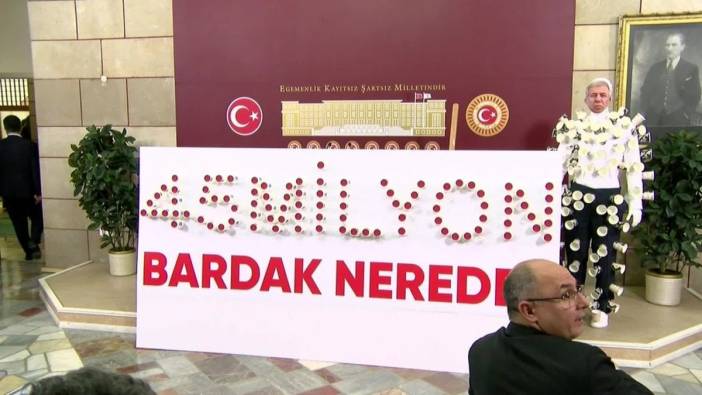 Gökçek'ten Yavaş'a 45 milyon bardak eleştirisi