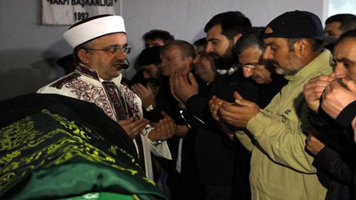 Kaçak ocakta ölen iki işçi toprağa verildi