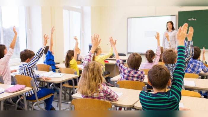 15 bin sözleşmeli öğretmen adayı sözlü sınava çağrıldı