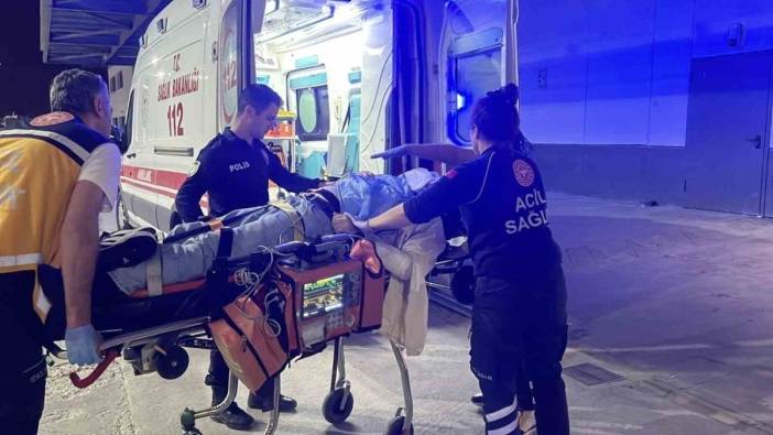 Konya'da otomobil ağaca çarptı: sürücü ağır yaralandı