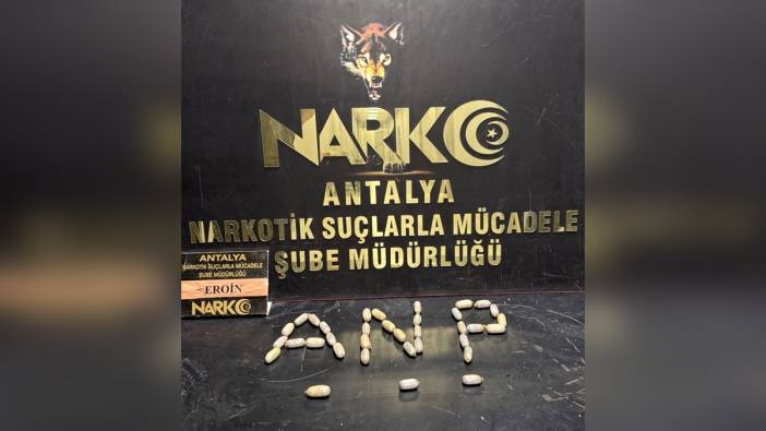 Antalya havalimanı'nda uyuşturucu operasyonu: iki şüpheli yakalandı