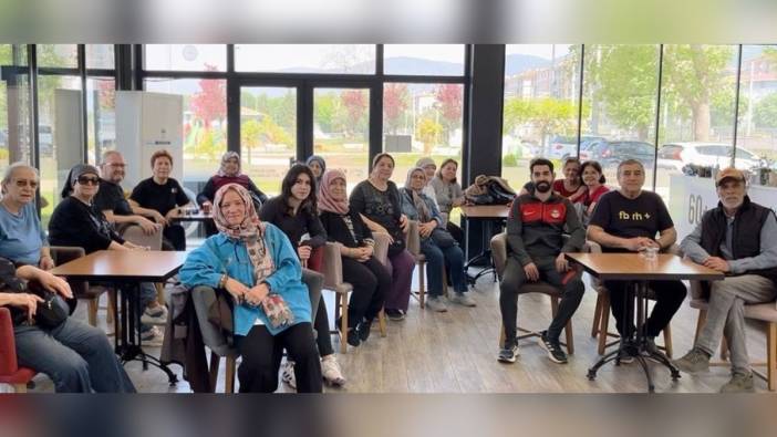 Körfez Belediyesi 60+ Aktif Yaşlanma Kulübü, yaşlılara dolu dolu bir yaşam sunuyor