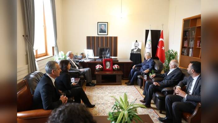 Tuncer Bakırhan, Sırrı Süreyya Önder için taziyeleri kabul etti