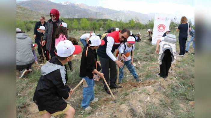 Erzincan'da öğrencilerle 'Geleceğe Nefes' etkinliği