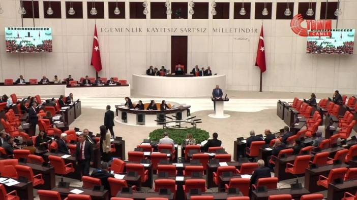 Milletvekillerinden Meclis'e tepki: 'halkın gündeminde olmayan konularla meşgul ediliyor'