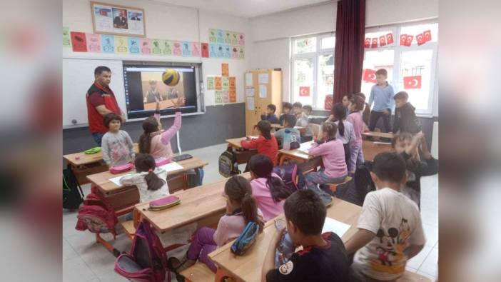 Sarıgöl'de öğrencilere gıda güvenliği eğitimi