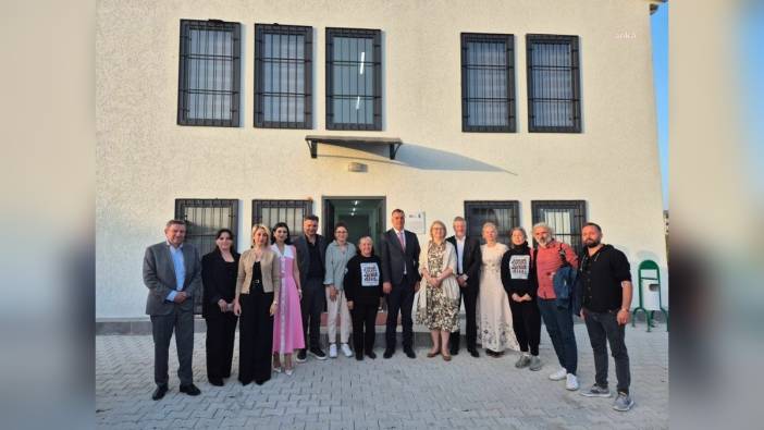 Hatay'da depremzede aileleriyle buluşma: Danimarka, Norveç, İsveç ve Finlandiya büyükelçileri destek verdi