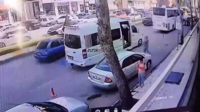 Çorum'da öğrenci minibüsü geri kaçtı, büyük panik yaşandı