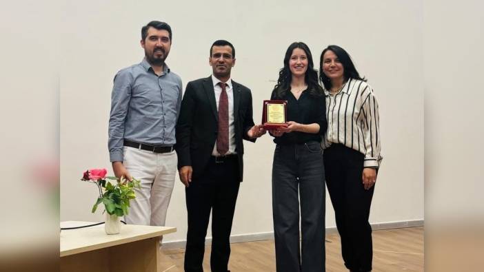 Sarıgöl'de Sınav Kaygısı Semineri: Öğrenciler ve Veliler Yoğun İlgi Gösterdi