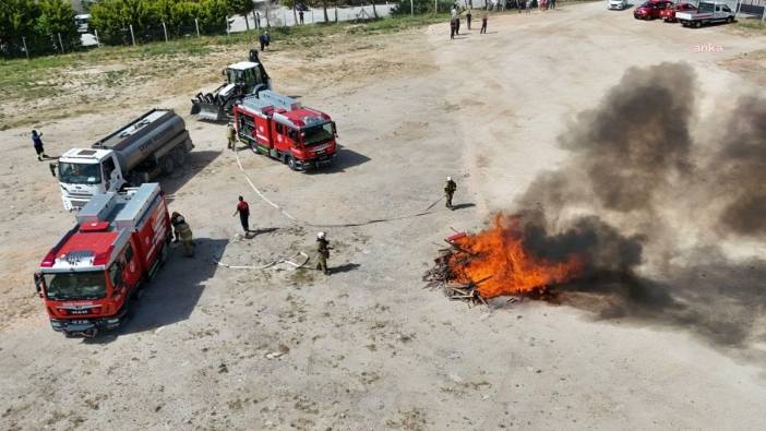Çeşme'de Yangın Tatbikatı: 'Yangını söndürmek kadar önlemek de hepimizin görevi'