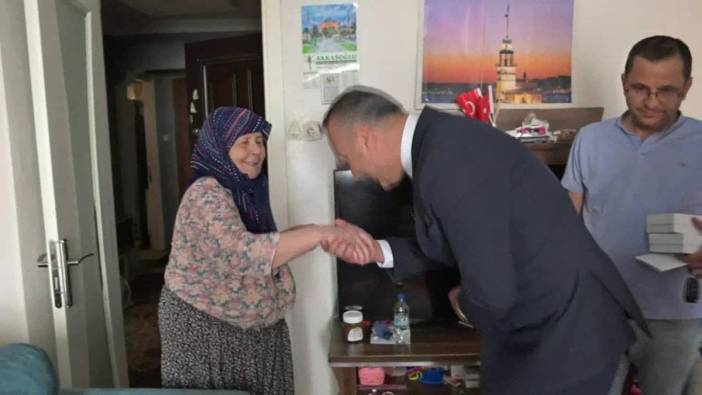 Manisa Büyükşehir Belediyesi Şehit Annelerini Ziyaret Etti