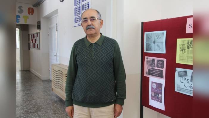 Sivas'ta Öğretmen Cevdet Esen, Öğrencisini Heimlich Manevrası ile Kurtardı