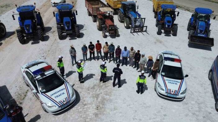 Aksaray'da çiftçilere trafik güvenliği eğitimi