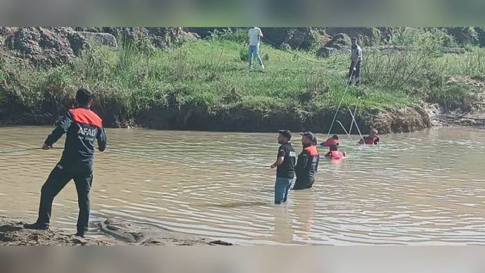Siirt'te Kezer Çayı'nda kayıp çocuk aranıyor