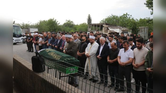 Gebze'de Motosiklet Kazasında Hayatını Kaybeden Saniye Yılmaz Son Yolculuğuna Uğurlandı