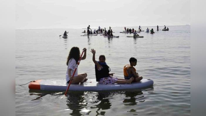 Mersin'de özel bireyler için kürek sörfü etkinliği: Denizin keyfini doyasıya yaşadılar