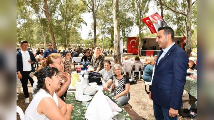 Çiğli Belediyesi Anneler Günü'nü Sasalı'da kutladı