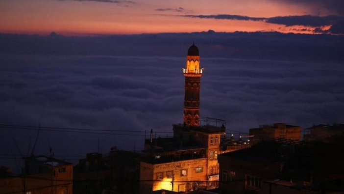 Mardin'de sis ve gün batımı görsel şölen oluşturdu