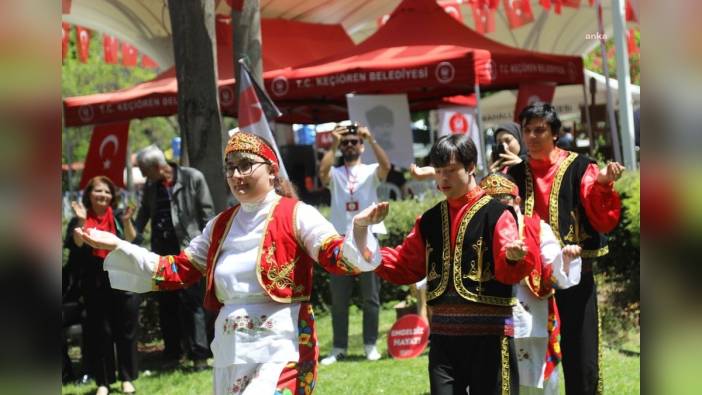 Çankaya Belediyesi Aşık Veysel Engelsiz Yaşam Merkezi kursiyerleri, 1. Engelsiz Ankara Festivali’nde sahne aldı