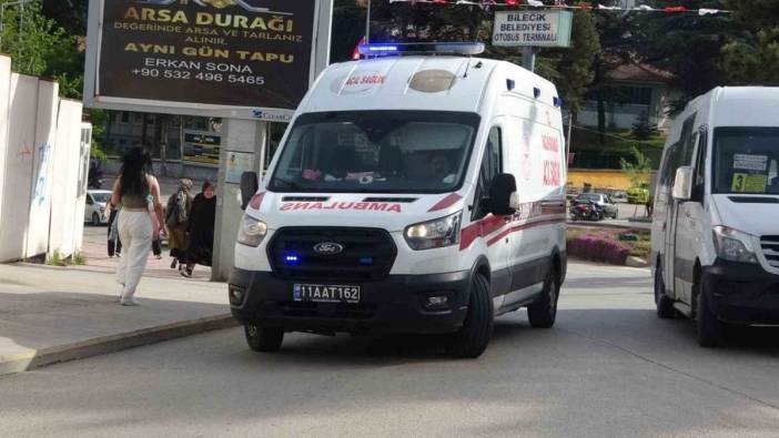Bilecik'te trafik kazası: Motosiklet yayaya çarptı