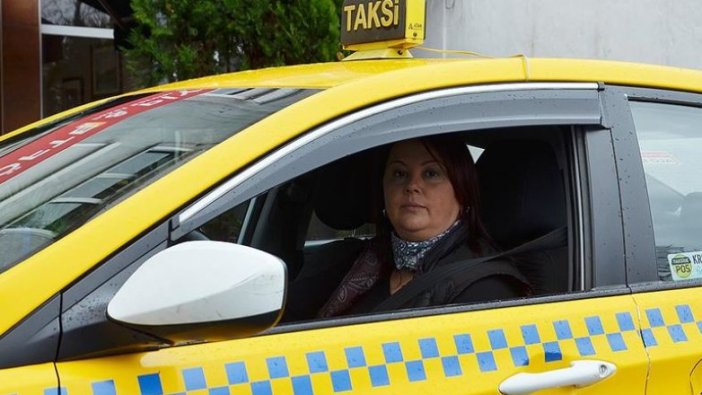 İstanbul'un 'kibar' Şoför Nebahat'i yollarda