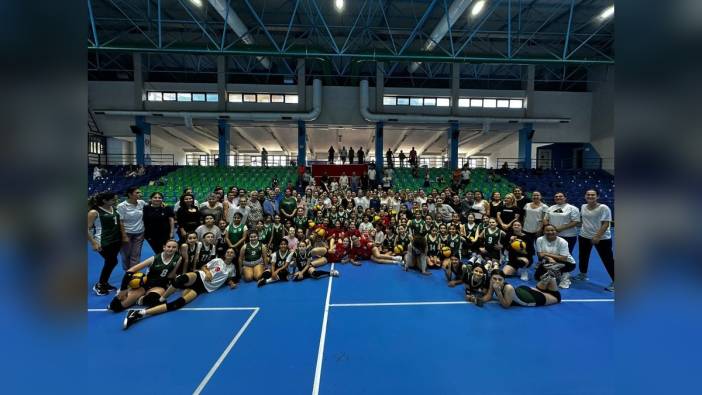 Bodrum'da Anneler Günü coşkusu: Anneler ve çocukları sporla kutladı