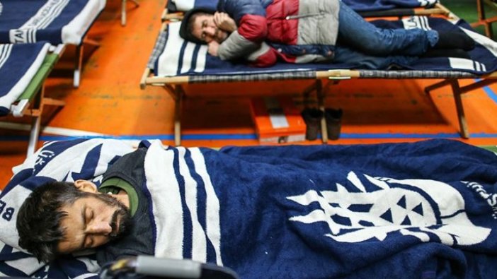 İstanbul Valiliğinden sokakta yaşayanlar için önlem