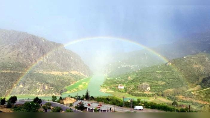 Kemaliye'de yağmur sonrası gökkuşağı: Doğa harikası