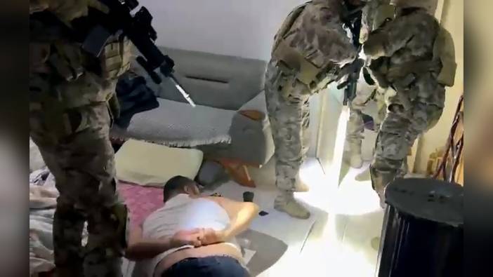 Adana merkezli 23 ilde silah kaçakçılığı operasyonu: 94 gözaltı