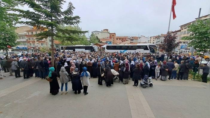 Kütahya Simav'da 80 hacı adayı kutsal topraklara uğurlandı